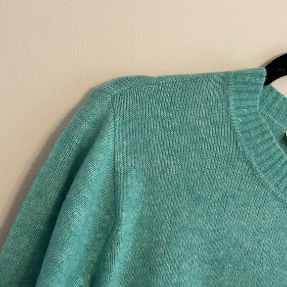 LOFT Women XS Green Soft Knit Wool Blend Crew Neck Pullover Relaxed Sweater NWT - Picture 6 of 10